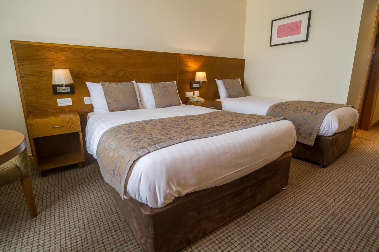 The Carraig Hotel كاريك-أون-سوير المظهر الخارجي الصورة